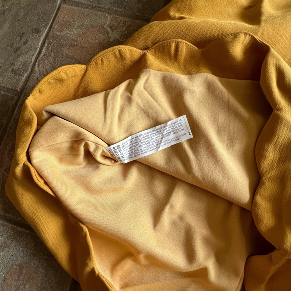 💋FREE w/Purchase💋NWT OASAP Mustard Embellished Scalloped Dress - Picture 5 of 5